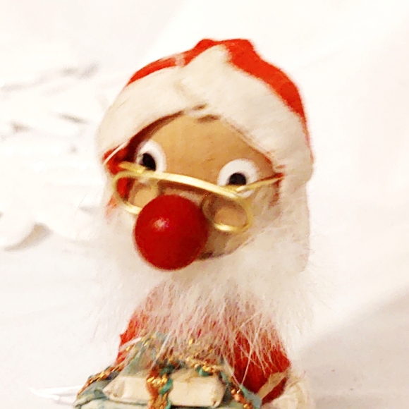 Vintage Primitave Santa Bobblehead Figurine - Picture 4 of 6
